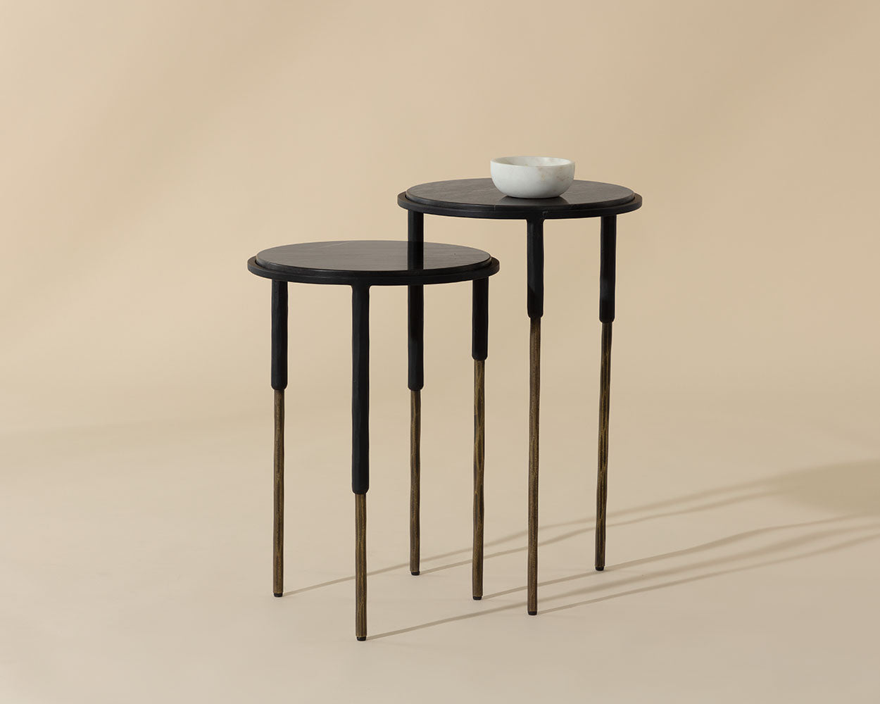 Kyrie Nesting End Tables (set Of 2)