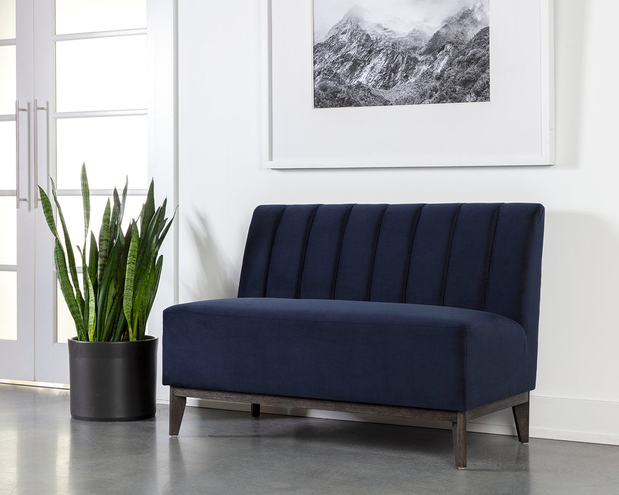 Kosovo Banquette