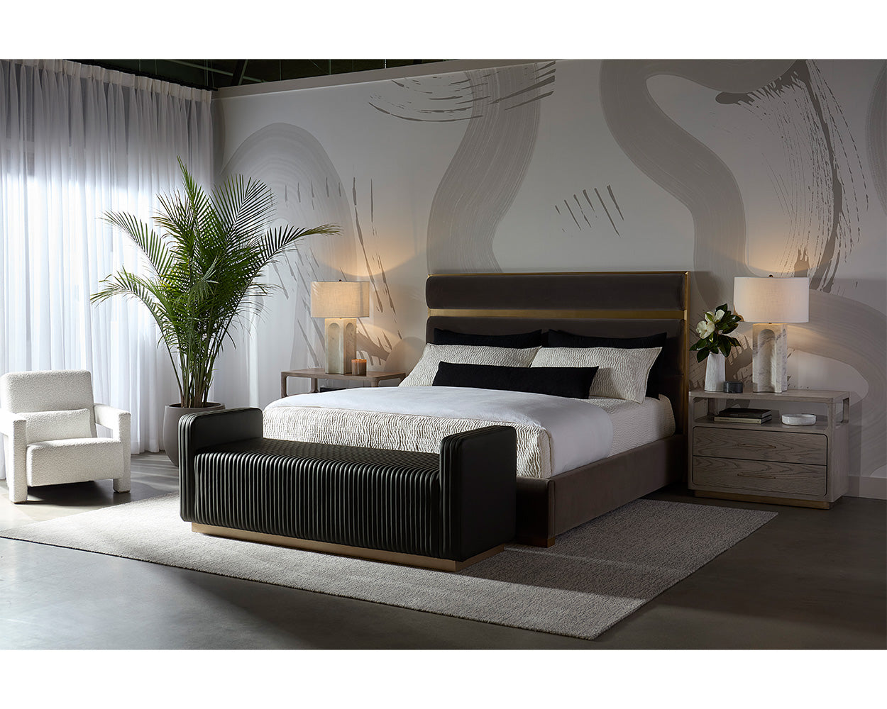 Icarus Chandelier - Large