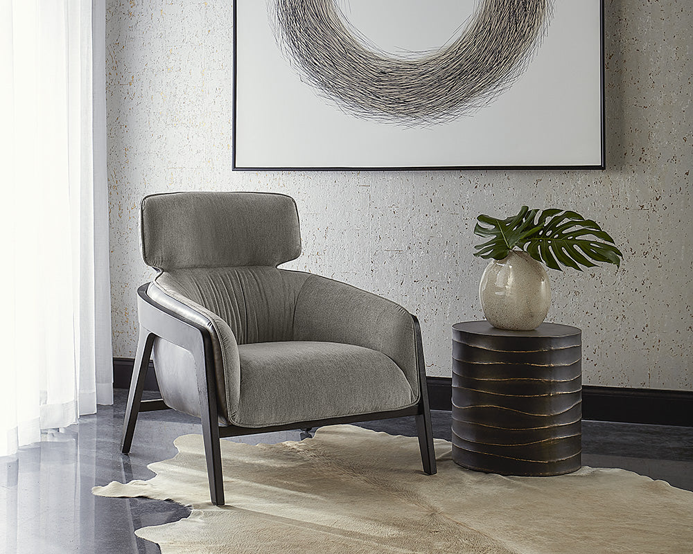 Maximus Lounge Chair