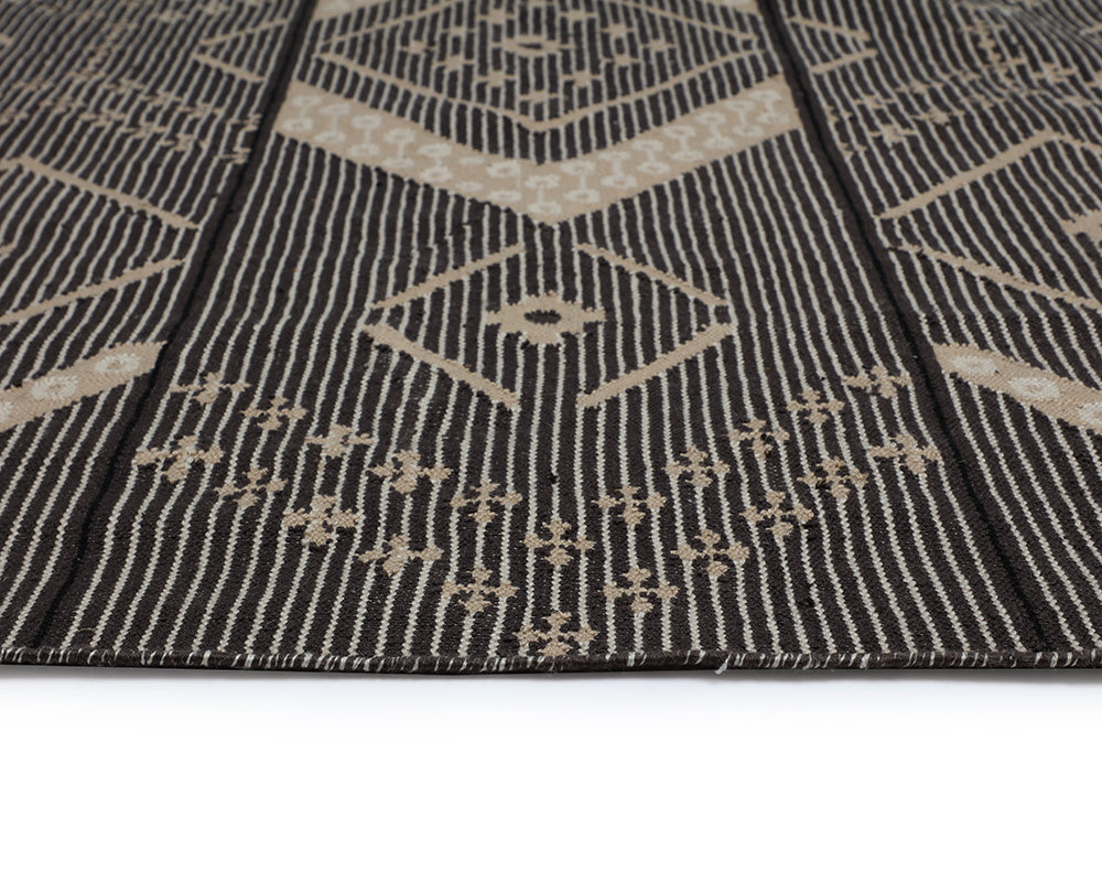 Asana Hand-woven Rug