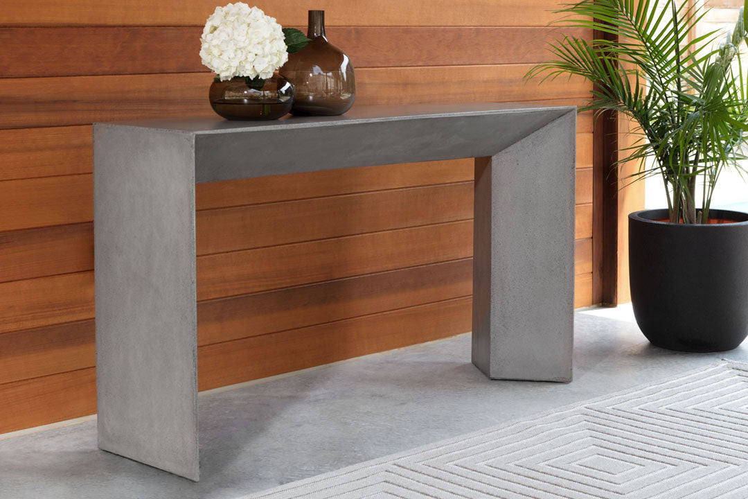 Elevate Your Outdoor Spaces with Stylish Outdoor Console Tables