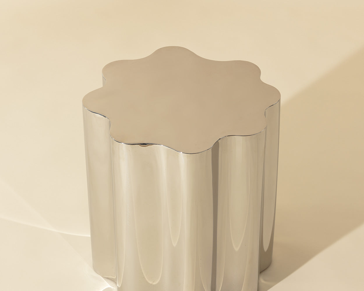 Dahlia Side Table – Sunpan Trading & Importing, Inc.