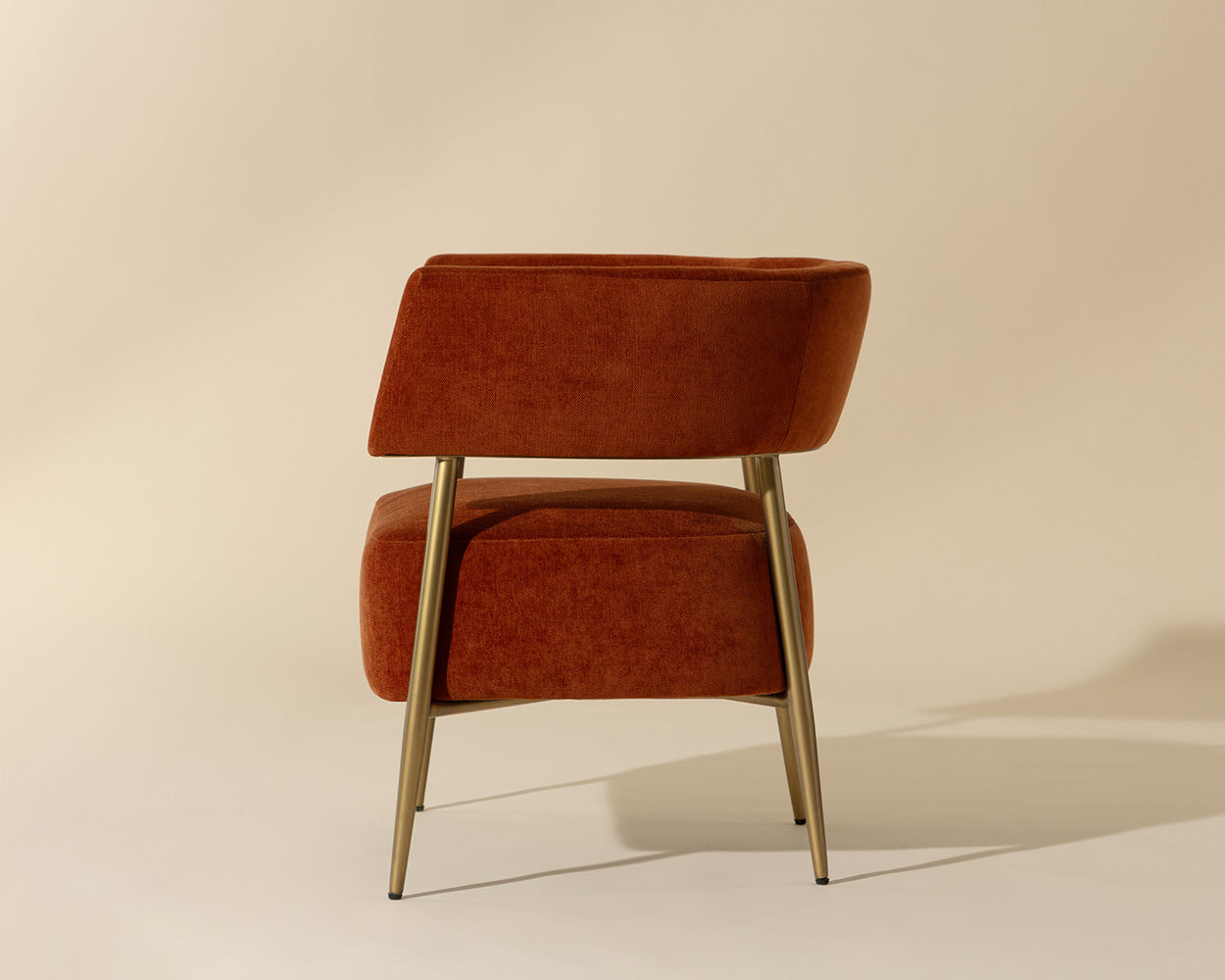 Maestro Lounge Chair