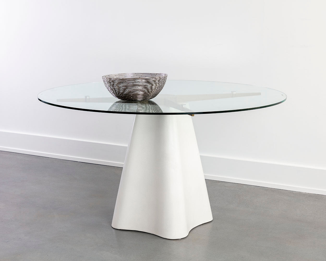 Moda Dining Table - 55"