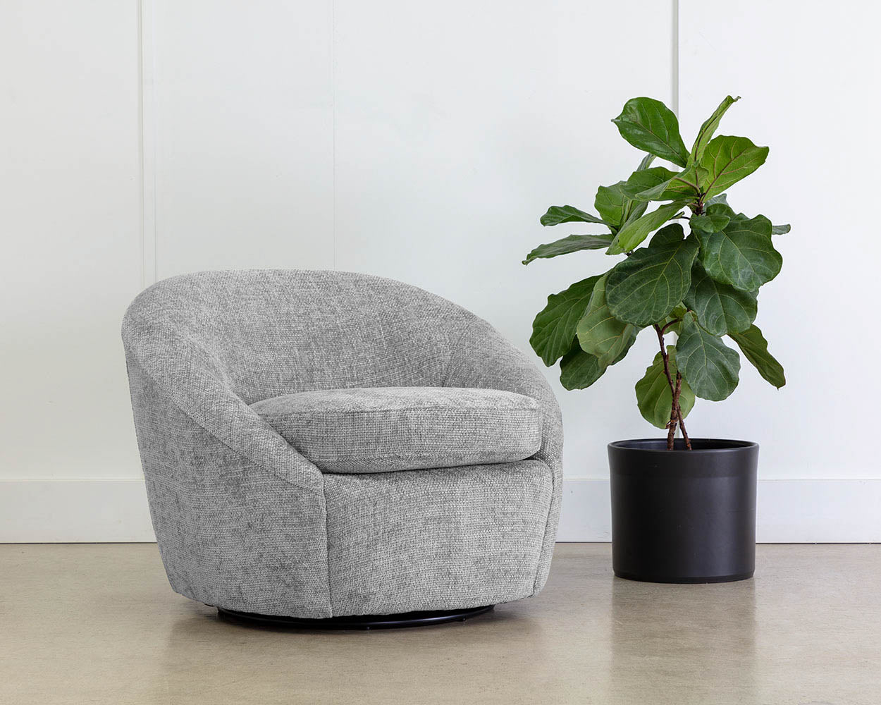 Bliss Swivel Lounge Chair