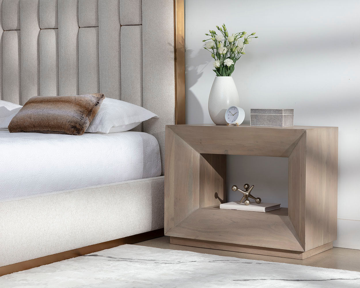 Thales Nightstand
