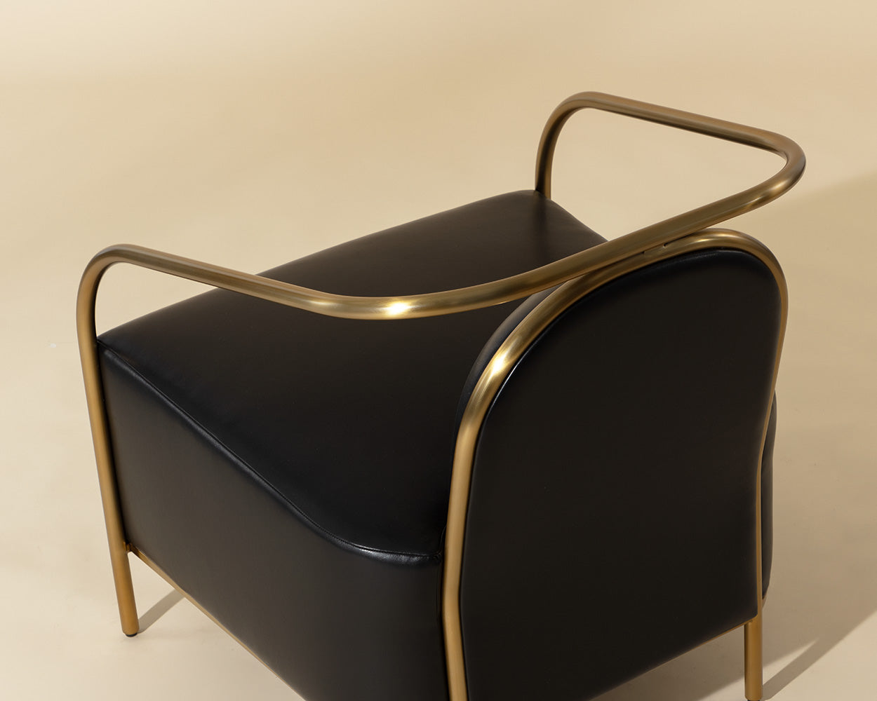 Cicero Lounge Chair