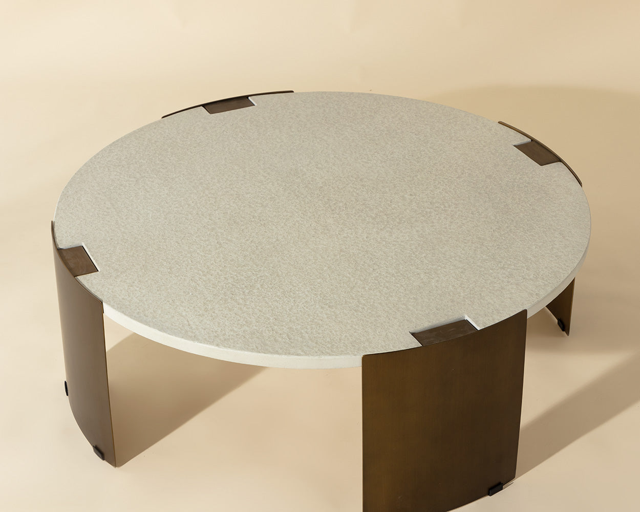 Gallus Coffee Table