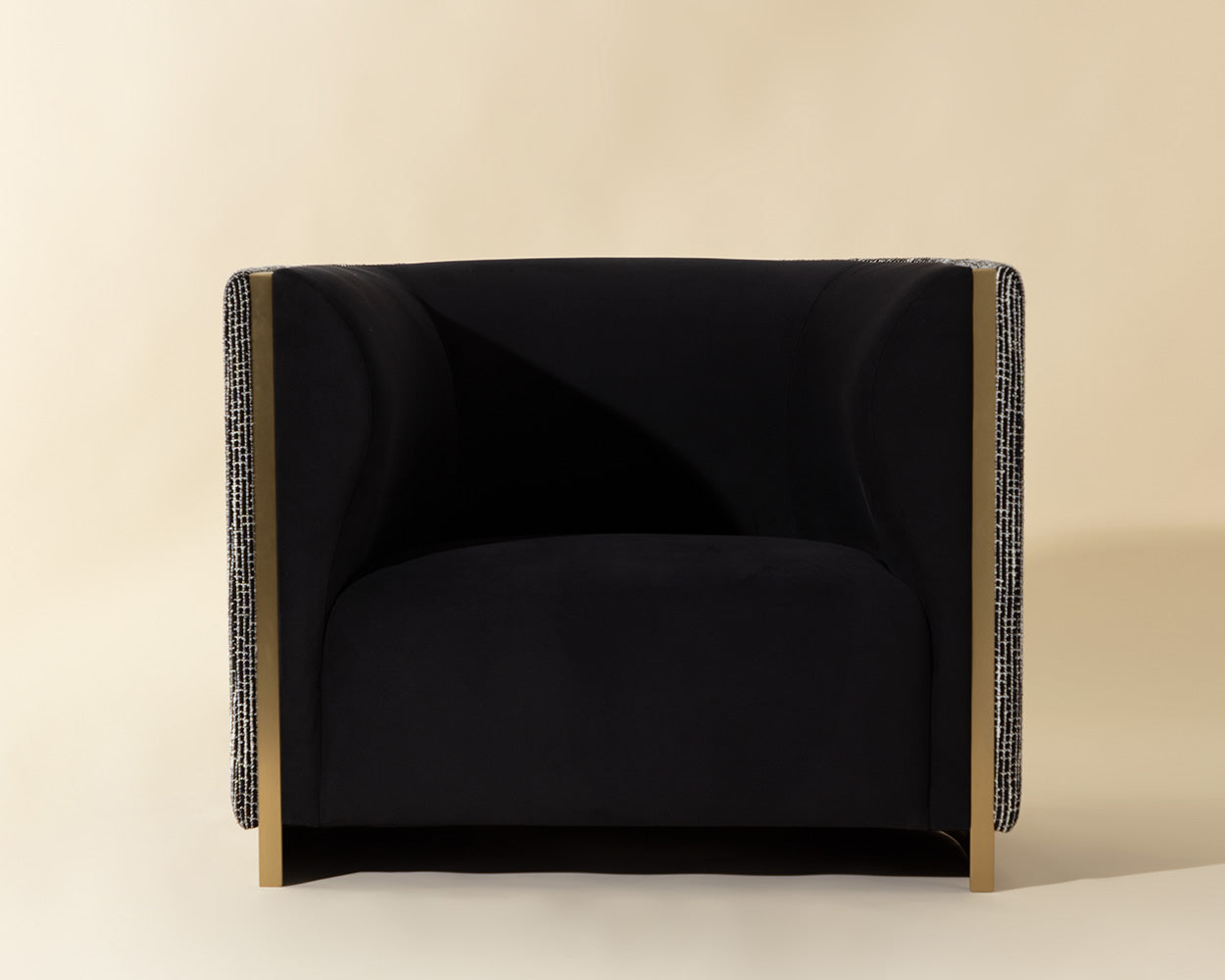 Larron Armchair