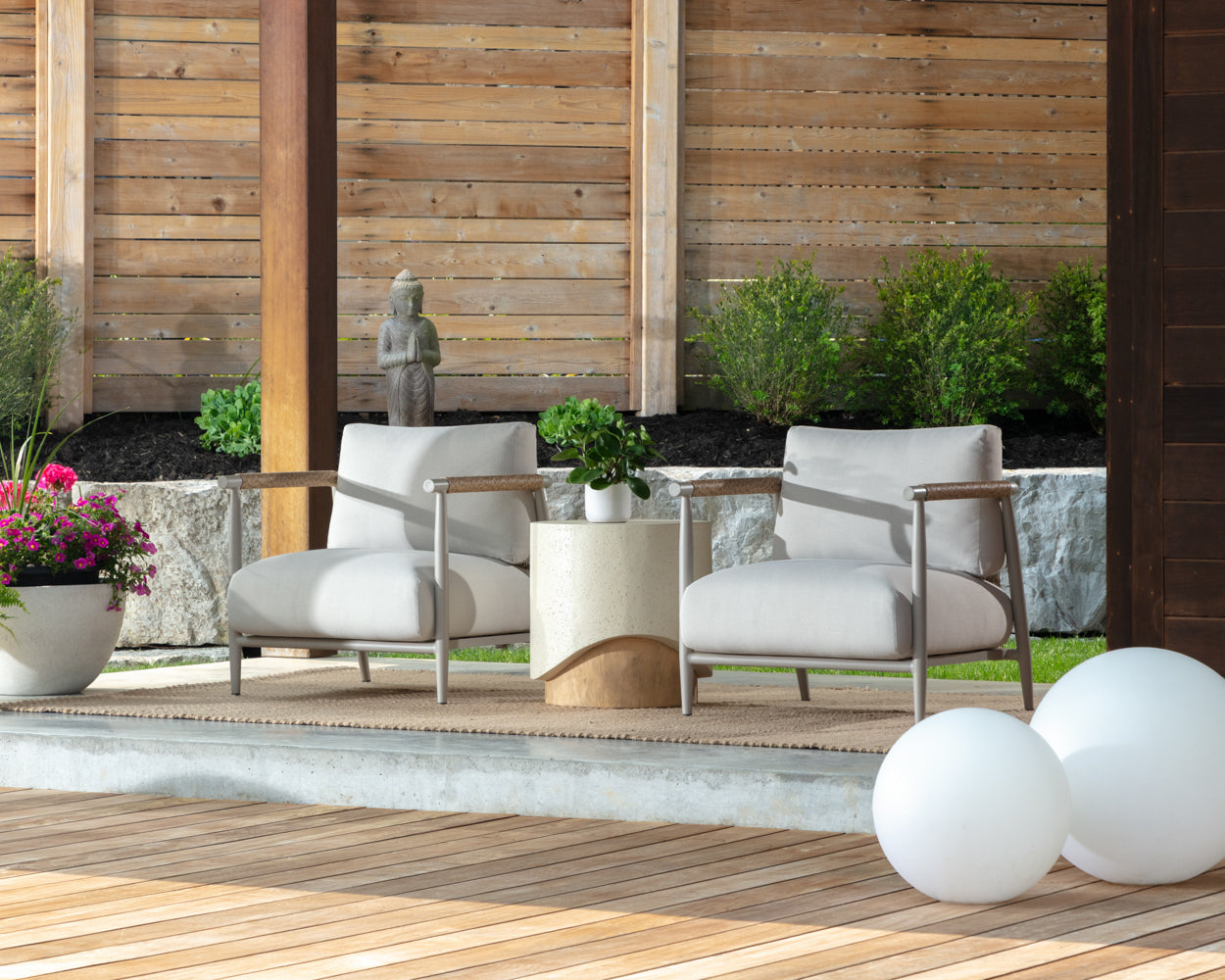 Muros Lounge Chair - Black – Sunpan Trading & Importing, Inc.