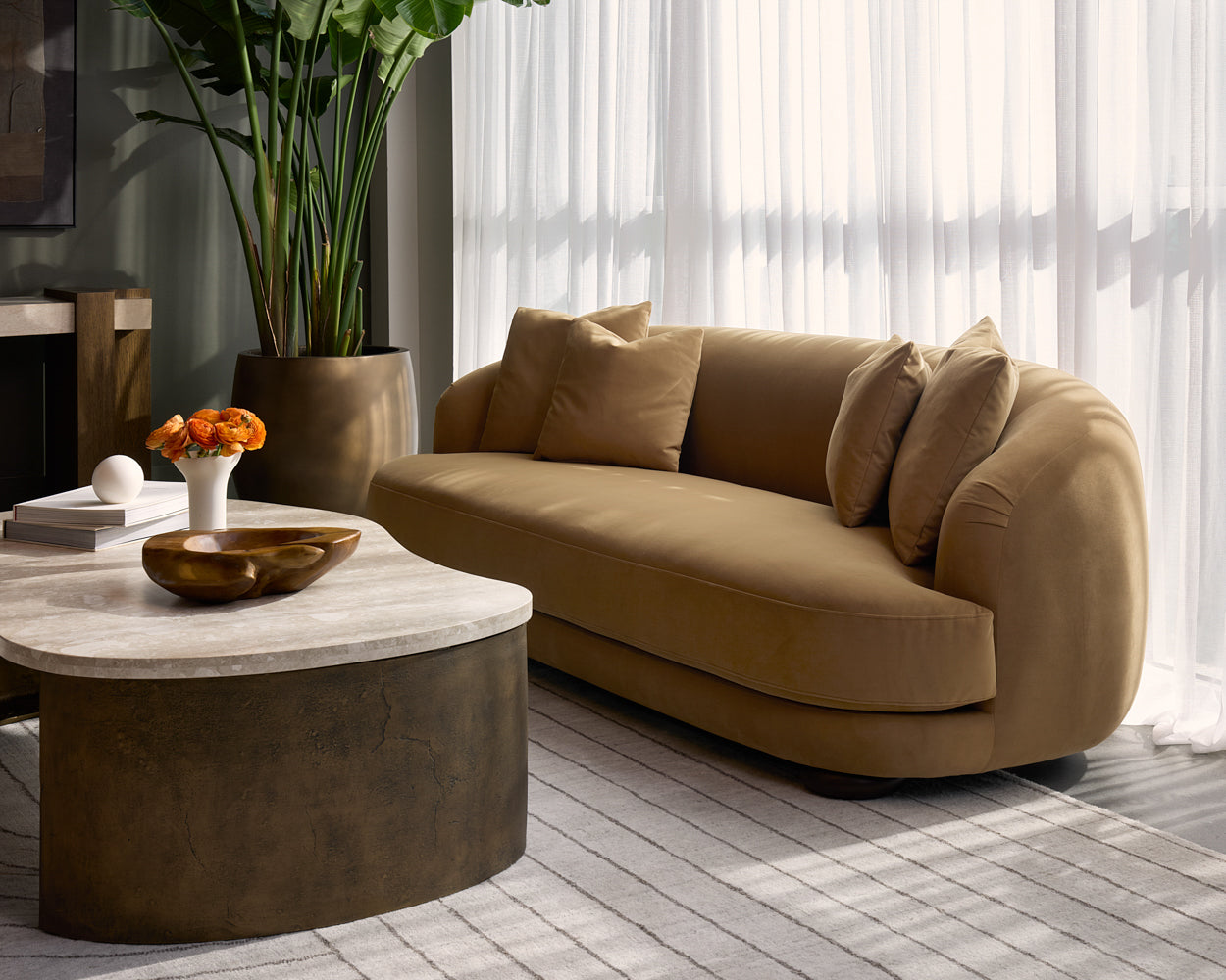 Valentina Sofa – Sunpan Trading & Importing, Inc.