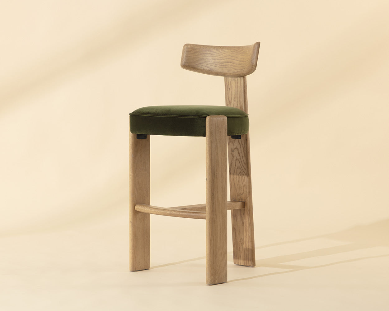クンペーンプライトーン　アジャン ソンヨッド　プラクルアン Horton Dining Chair - Rustic Oak – Sunpan Trading & Importing, Inc.