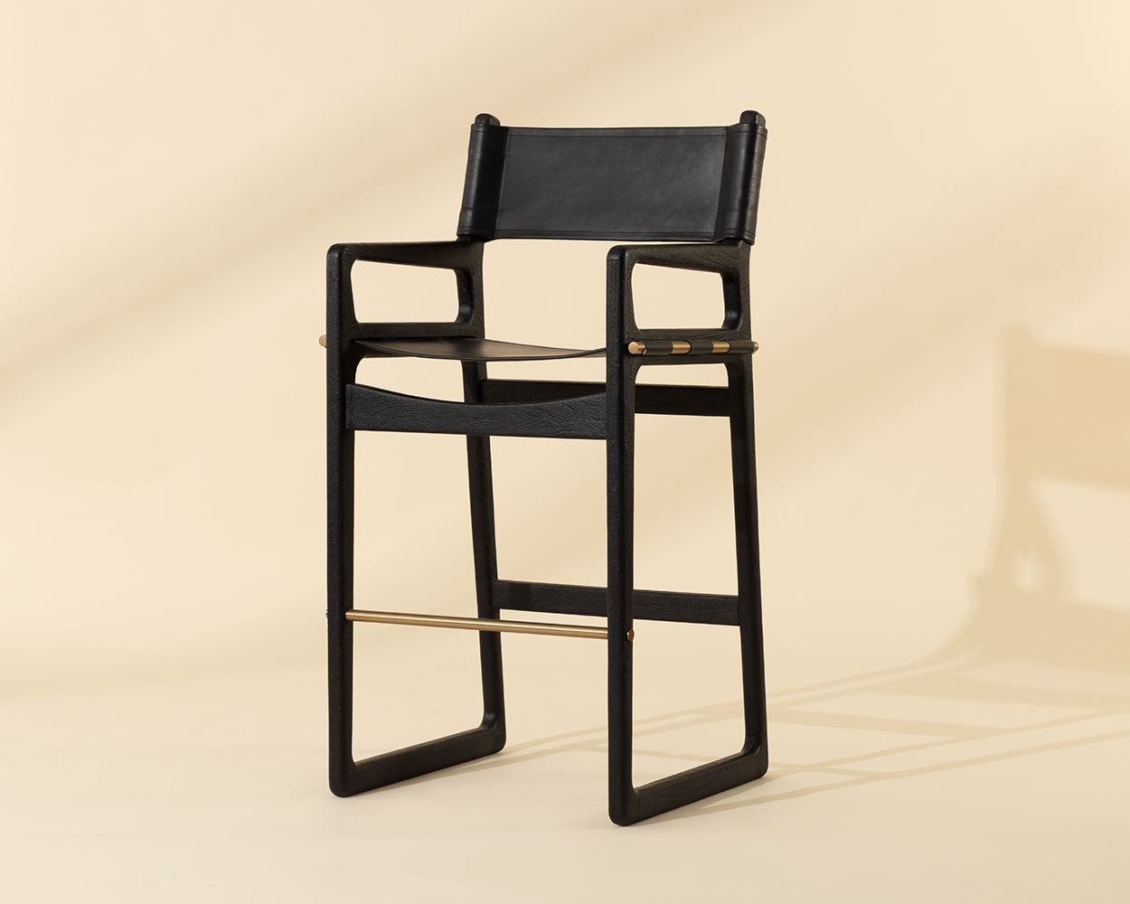 Enver Barstool