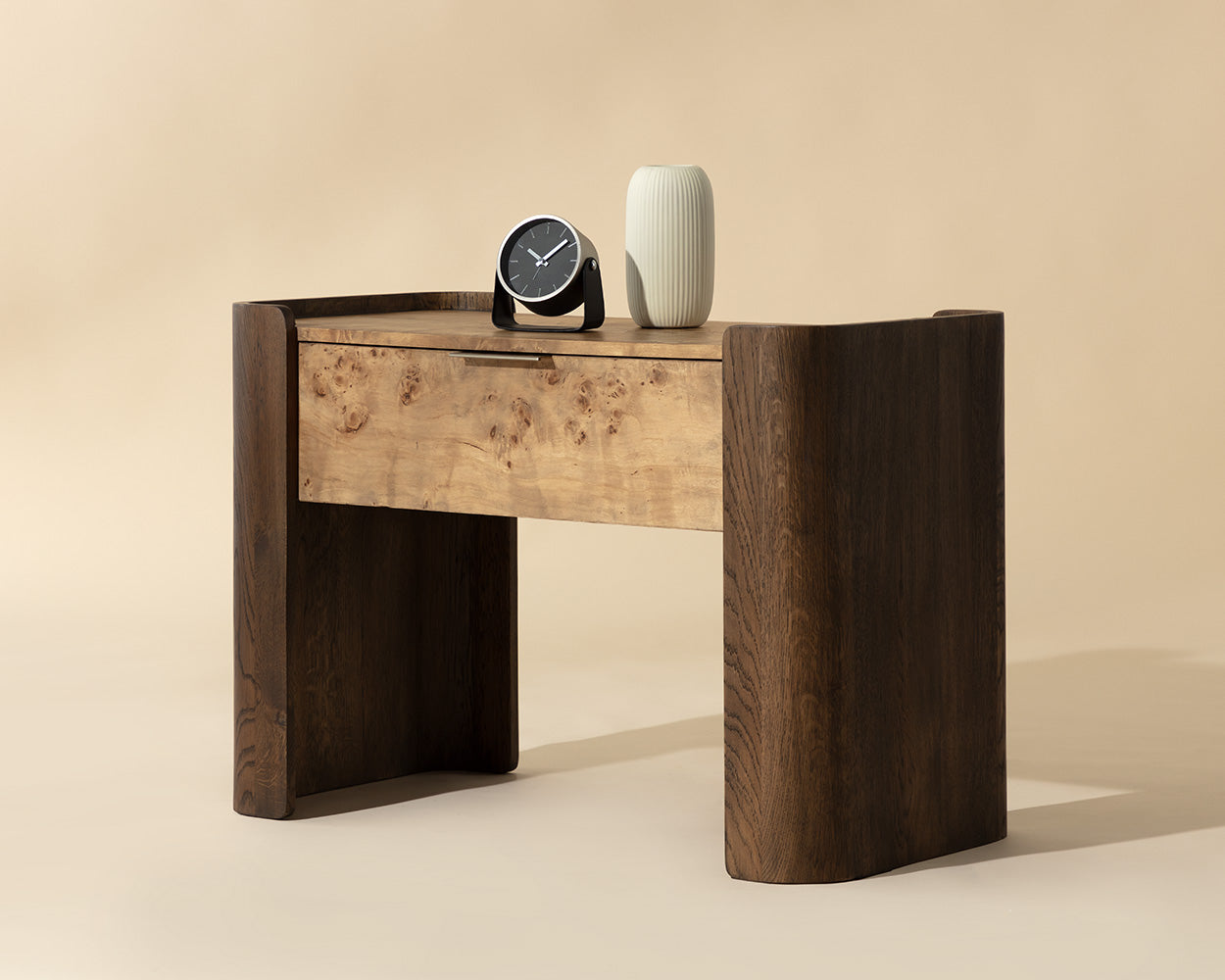 サンゴバン コアドリル NBM Φ120 NBM Beryl Nightstand – Sunpan Trading & Importing, Inc.