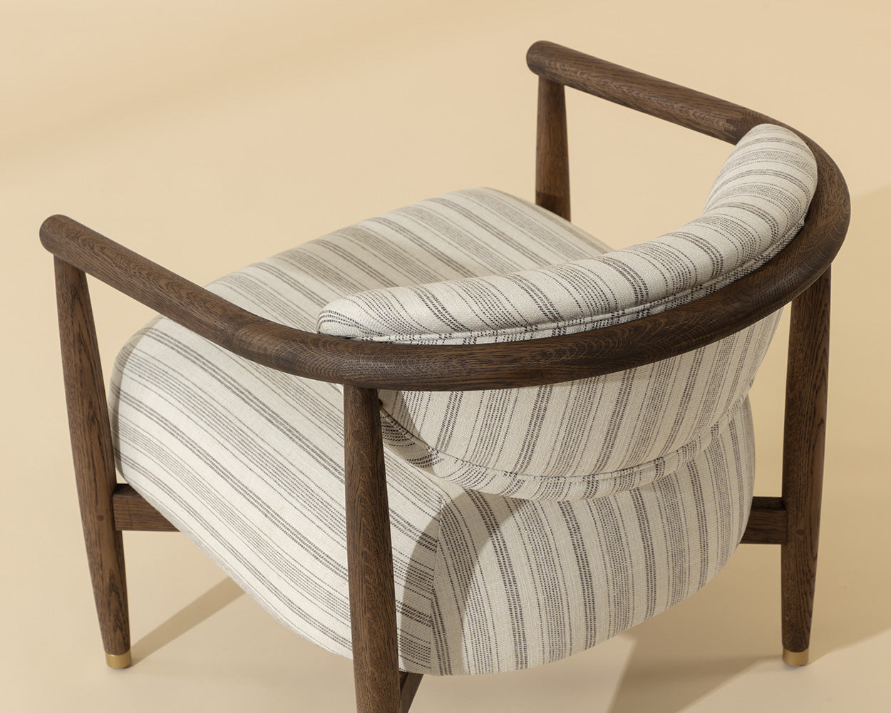 Sigrid Lounge Chair - Light Oak – Sunpan Trading & Importing, Inc.