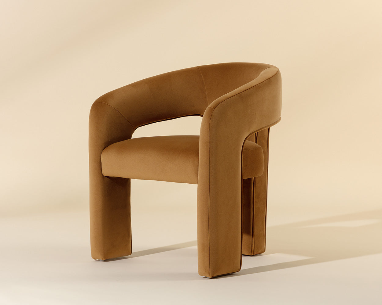 Isidore Lounge Chair – Sunpan Trading & Importing, Inc.