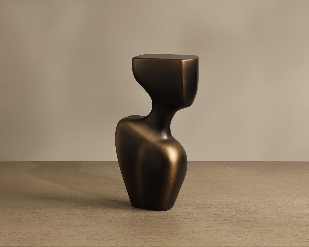Neferet Sculpture