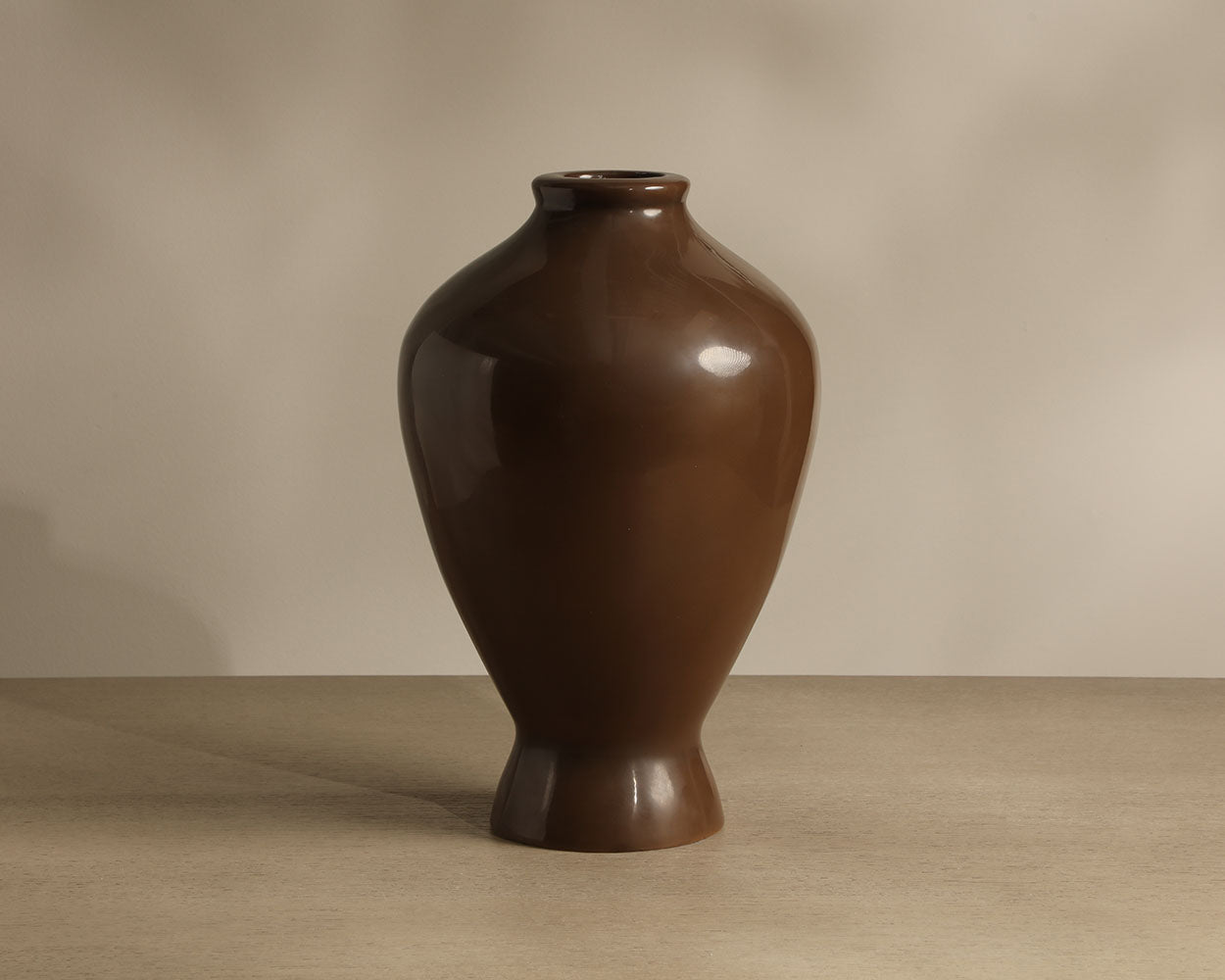 Nara Vase